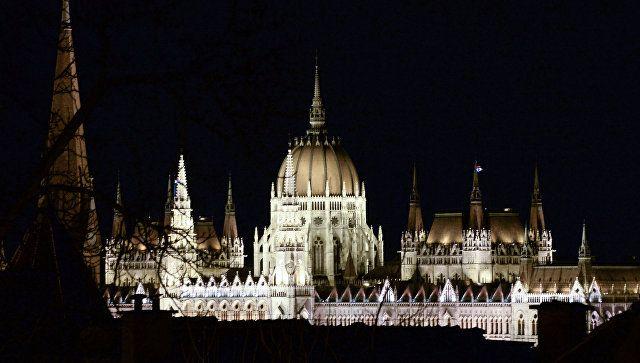 Macarıstanda parlament seçkiləri keçirilir<b style="color:red"></b>