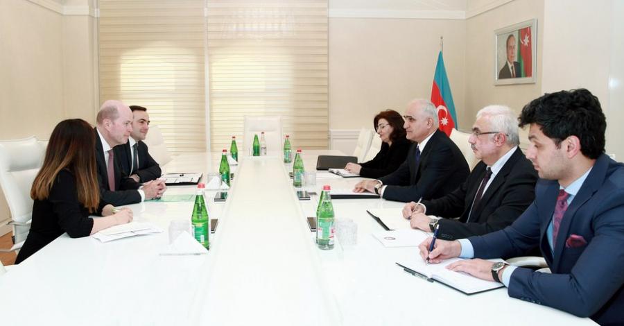 Şahin Mustafayev BP-nin regional prezidenti Qari Counsla görüşdü<b style="color:red"></b>