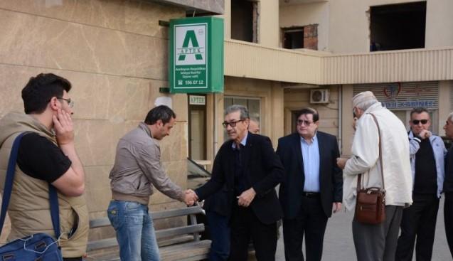 Xalq artisti Fuad Poladovla vida mərasimi keçirilir - <b style="color:red">Yenilənib</b>