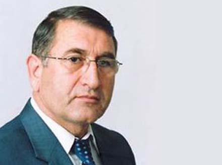 "Dünyanın dərdləri birmi, ikimi?.." - <b style="color:red">Tahir Rzanın şeirləri</b>