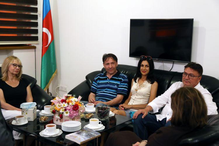 Ukrayna yazıçıları Tərcümə Mərkəzində <b style="color:red"></b>