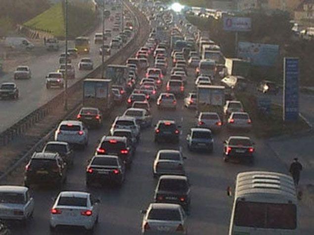 Sumqayıt-Bakı yolunda tıxac <b style="color:red"></b>