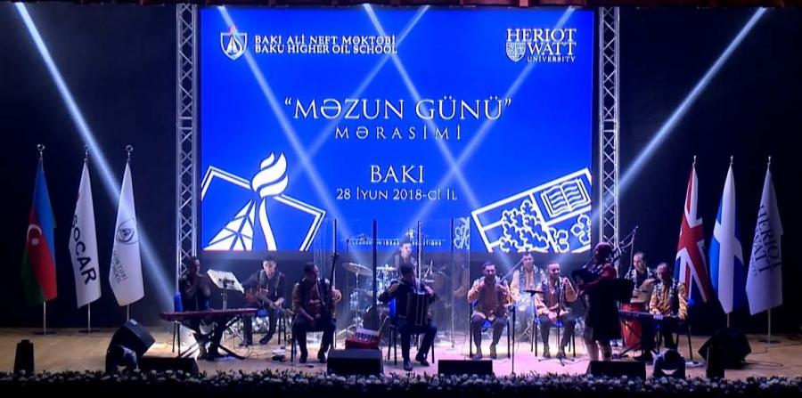 BANM-da möhtəşəm sintez - <b style="color:red">Video </b>
