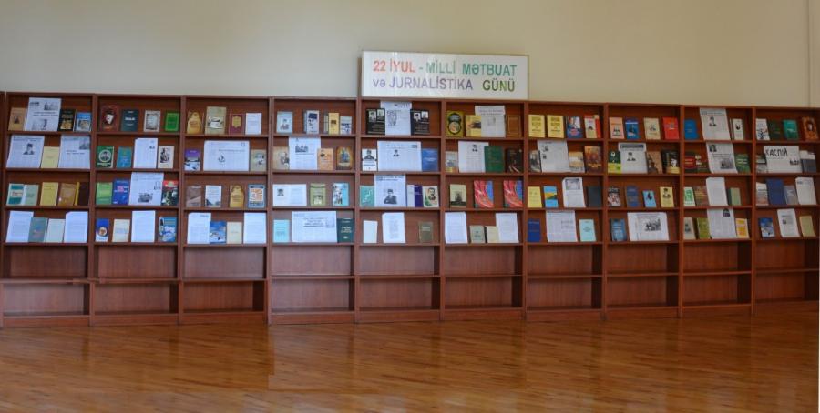 Milli Mətbuat Günü ilə bağlı kitab sərgisi <b style="color:red"></b>