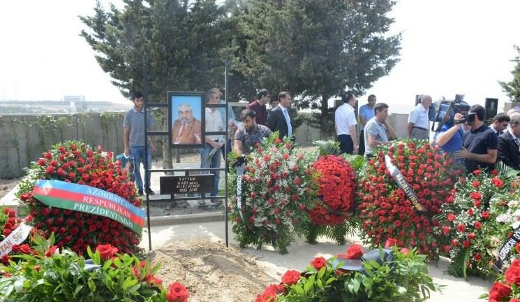 Xəyyam Mirzəzadə II Fəxri xiyabanda dəfn olundu <b style="color:red"></b>