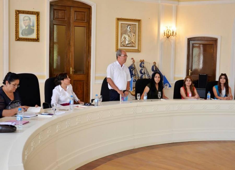 "Türk və Azərbaycan ədəbiyyatında sevgi şeirləri" təqdim edildi <b style="color:red"></b>