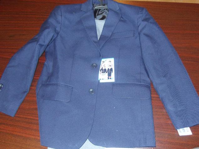 Bakı şəhərində saxta məktəbli formaları satılır<b style="color:red"></b>