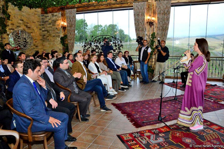 Nəsimi Festivalı çərçivəsində "Söz" ədəbi layihəsinin finalçılarının yaradıcılıq axşamı <b style="color:red"></b>