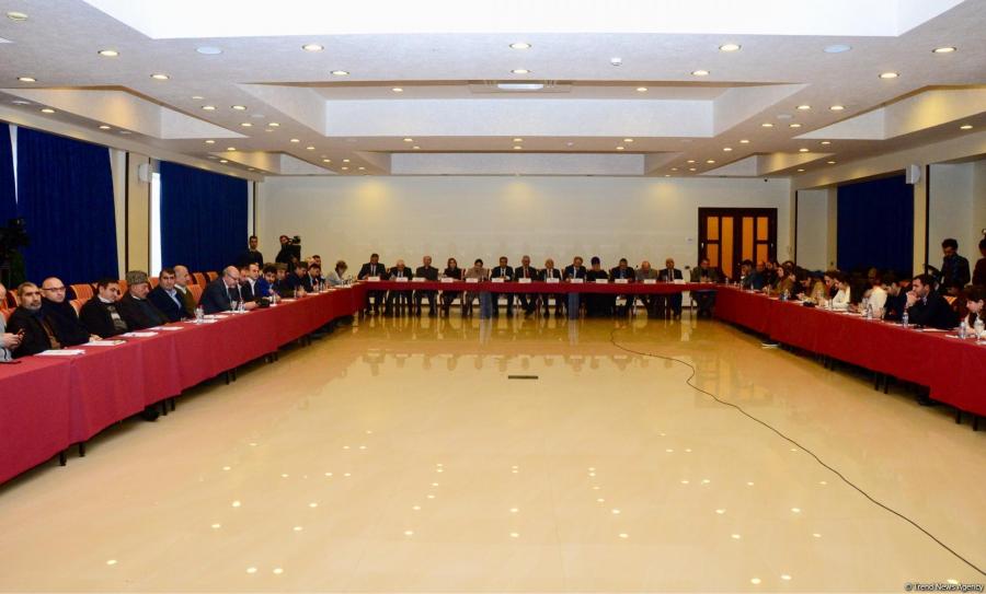 "Dini qurumlar və sosial media" mövzusunda konfrans <b style="color:red"></b>