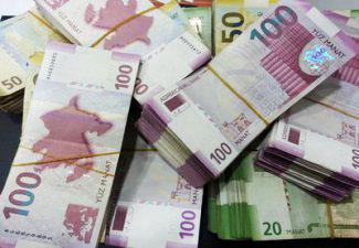Bank əmanətçilərinin depozit gəlirləri 7 ayda 700 mln. manatı ötüb<b style="color:red"></b>