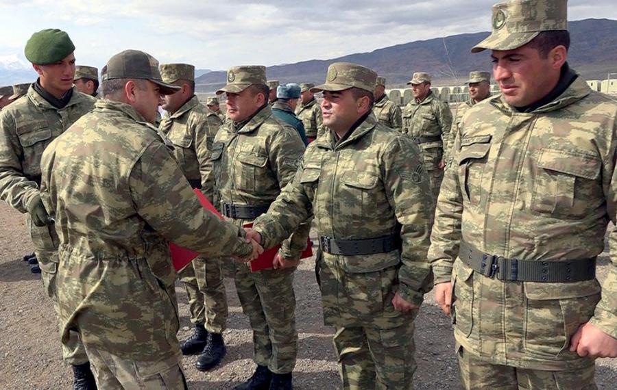 Naxçıvan Qarnizonu qoşunlarında növbəti snayper kursu başa çatdı<b style="color:red"></b>