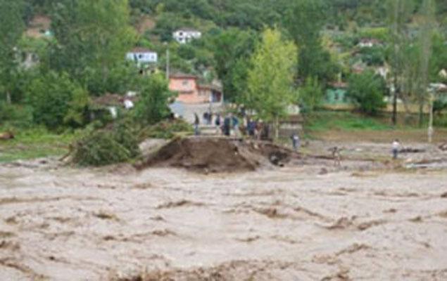 Ağdama güclü leysan yağıb<b style="color:red"></b>