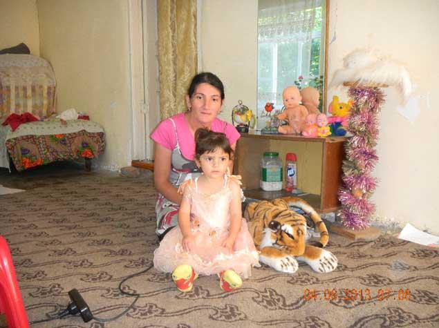 Ana 3 yaşlı qızı ilə itkin düşüb<b style="color:red"></b>