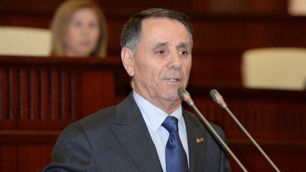 Novruz Məmmədov xidməti heyətin maaşlarını artırdı<b style="color:red"></b>
