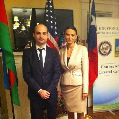 Qənirə Paşayeva Hyustondadır<b style="color:red"></b>