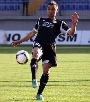 "Qarabağ"dan getmək istəyirəm"<b style="color:red"></b>