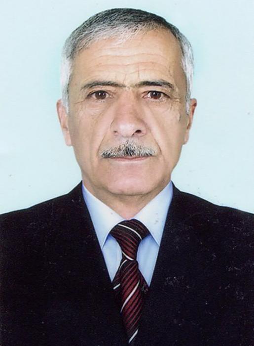 "İstəyən adam"<b style="color:red"></b>