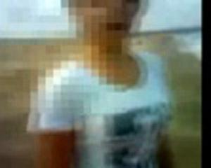 Sevgilisini döyüb kameraya çəkdi<b style="color:red"> (VİDEO)</b>