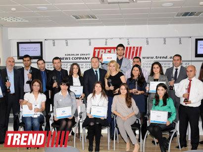 Day.Az media şirkəti illik "Xalq seçimi" mükafatını təqdim edib <b style="color:red">(FOTO)</b>