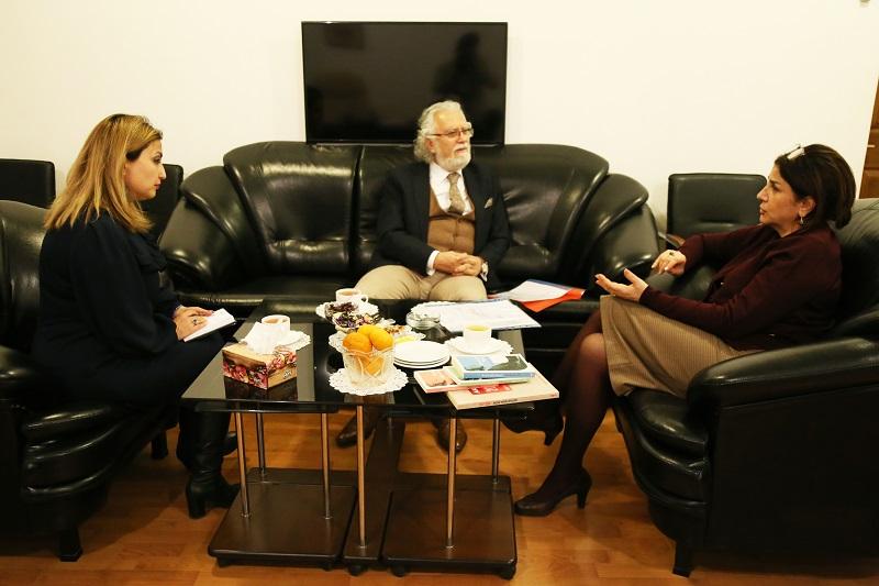 Tanınmış Türkiyə alimi Azərbaycan dili və ədəbiyyatını təbliğ edir<b style="color:red"></b>