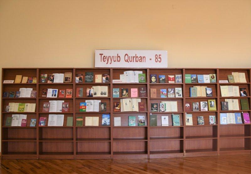 "Teyyub Qurban - 85" sərgisi açılıb<b style="color:red"></b>
