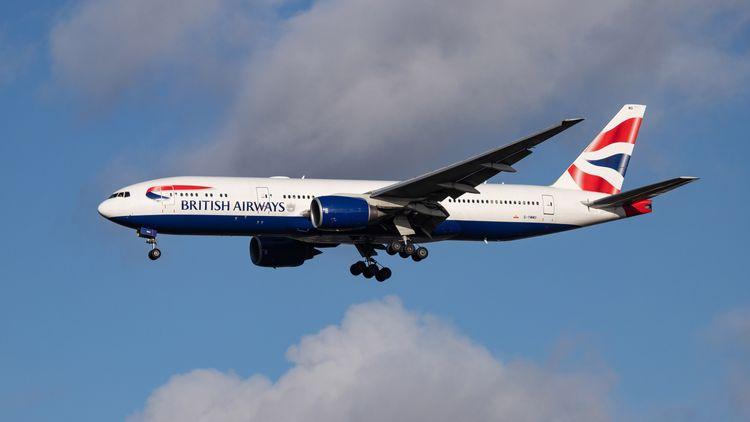 "British Airways"in təyyarəsi Bakıda məcburi eniş edib<b style="color:red"></b>