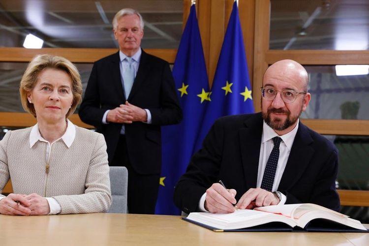 Şarl Mişel və Ursula von der Leyen “Brexit” sazişini imzalayıblar<b style="color:red"></b>