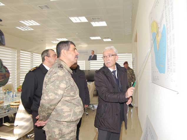 Müdafiə naziri və Baş Qərargah rəisi Hərbi Dəniz Qüvvələrinin yeni bazasında olublar <b style="color:red"></b>