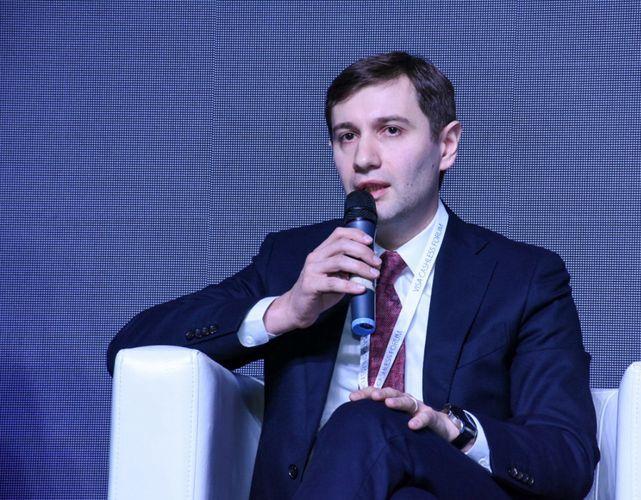 AMB: Bütün ictimai nəqliyyatda bank kartları ilə ödənişlər mümkün ola bilər<b style="color:red"></b>