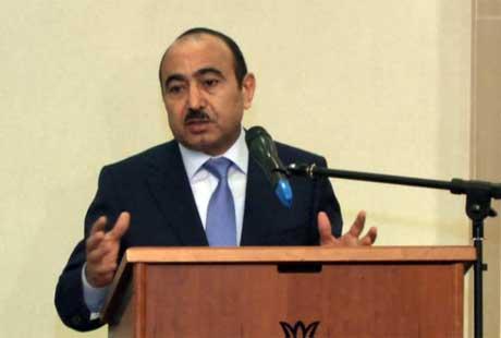 Əli Həsənov: “Başlıca faktor milli maraqlarımızdır”<b style="color:red"></b>