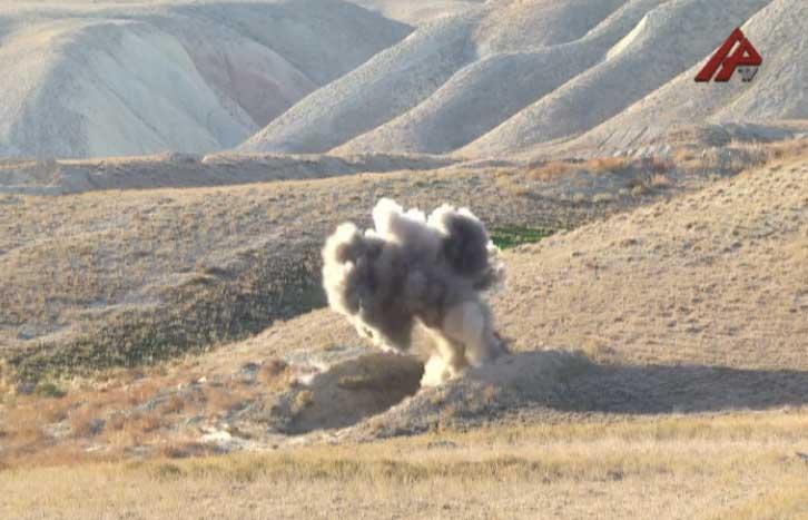 Bakıda tapılan mərmi partladıldı- <b style="color:red">Video</b>