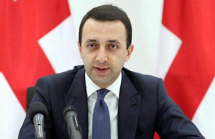 Gürcüstanın Müdafiə naziri Azərbaycana gəlir<b style="color:red"></b>