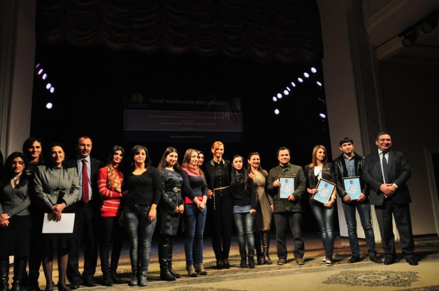 Qalib gənc şairlərin kitabları nəşr olunacaq- <b style="color:red">Fotolar</b>
