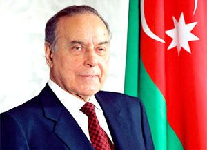 Heydər Əliyevin vəfatından 10 il ötür<b style="color:red"></b>