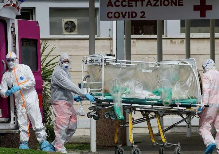 İtaliyada son bir gündə 743 nəfər koronavirusdan ölüb<b style="color:red"></b>