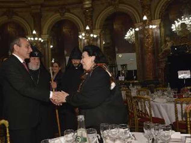 Monserrat Kabalyenin “Ermənistan və Arsax: Xristian adacığı” adlı albomunun təqdimatı keçirilib<b style="color:red"></b>