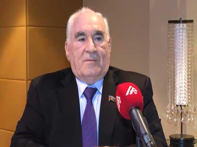 Fəttah Heydərov: “Heydər Əliyev olmasaydı, Azərbaycan parçalanacaqdı”<b style="color:red"></b>