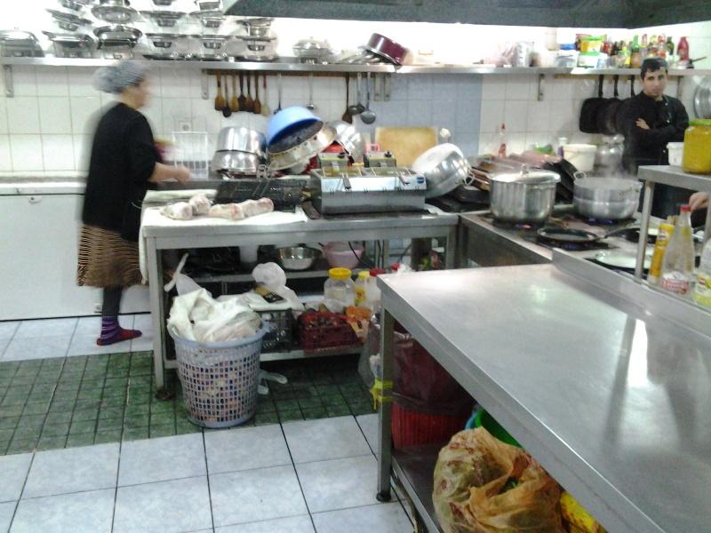 Bakıda məşhur restoranın işində nöqsanlar aşkarlandı<b style="color:red"></b>