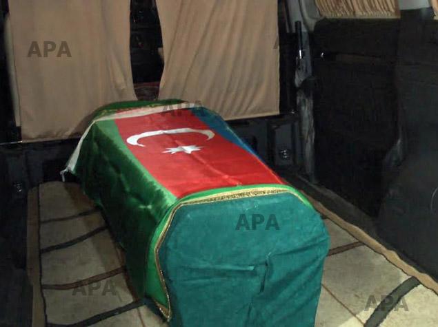 Vüqar Həşimovun cənazəsi Bakıya gətirilib<b style="color:red"></b>