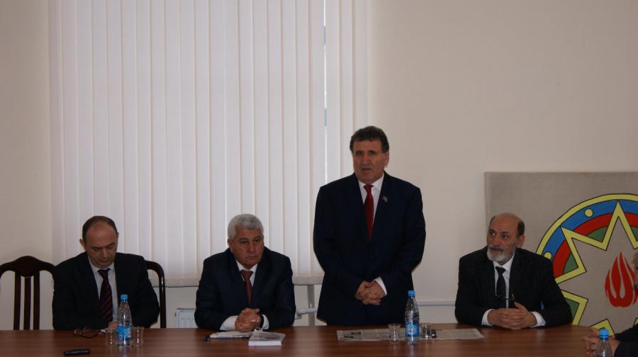Professor Ramiz Əsgərin 60 illiyi elmi sessiya ilə qeyd edilib<b style="color:red"></b>