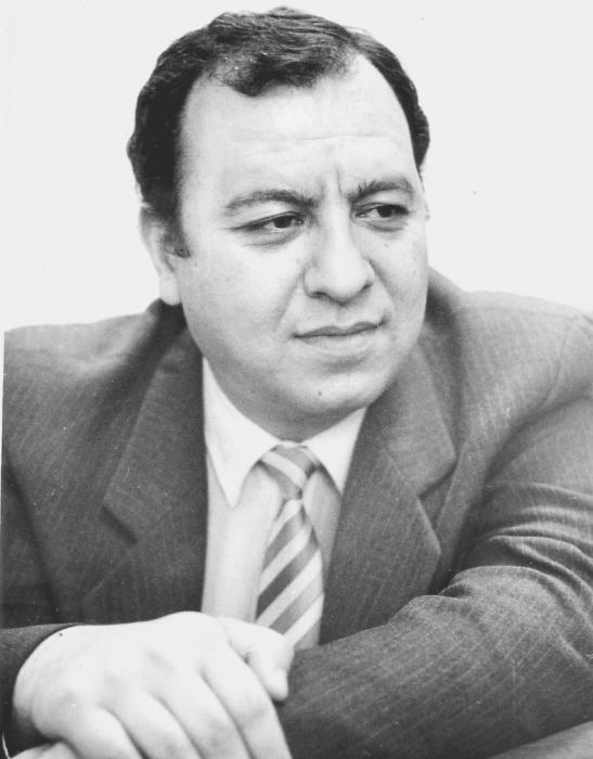 Bütövlük<b style="color:red"></b>
