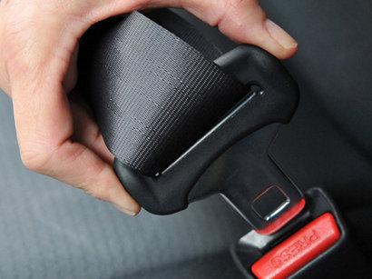 Yol polisi təhlükəsizlik kəməri ilə bağlı xəbərdarlıq etdi<b style="color:red"></b>