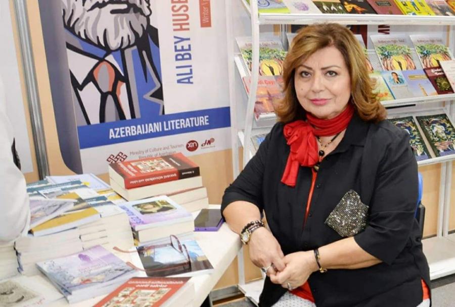 "Nədən həsrət ilə dolur şairlər?" - <b style="color:red">Zemfira Məhərrəmli yazır</b>