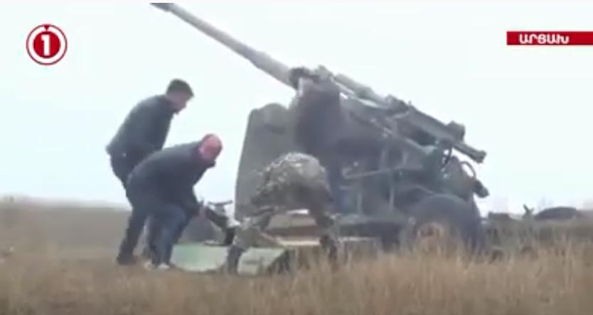 Ermənilər mülki şəxsləri də döyüşlərə cəlb edib -<b style="color:red"> Video</b>