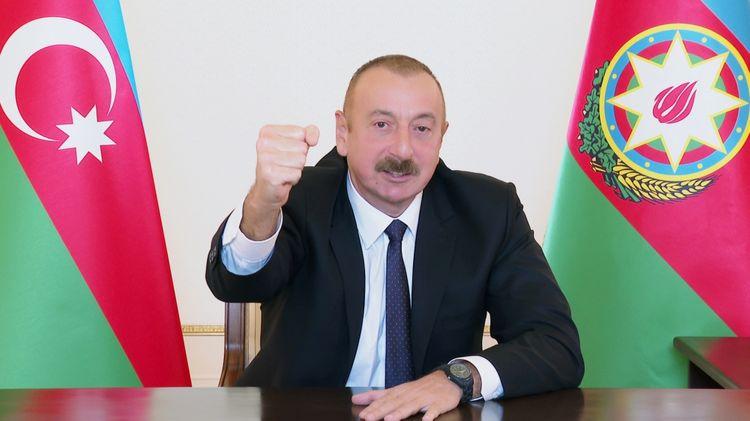 "Bir neçə müdafiə xəttinin yarılması bizə növbəti üstünlüklər verir"<b style="color:red"></b>