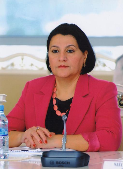 Gövhər Baxşəliyeva : “Bu gün ölkəyə müasir din xadimləri lazımdır”<b style="color:red"></b>