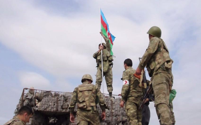 Litvalı jurnalist: "Azərbaycan düşmən ordusunu öz torpaqlarından çıxarır"<b style="color:red"></b>