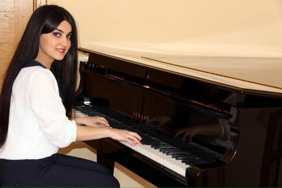 Böyük bəstəkar haqqında mükəmməl nəşr - <b style="color:red">Aysel Kərimdən yeni yazı </b>