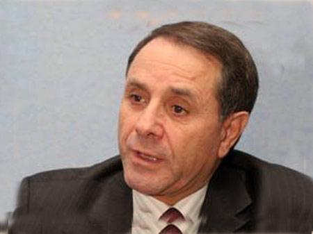 Novruz Məmmədov: "Həmsədr dövlətlər konkret addımlar ata bilmir"<b style="color:red"></b>