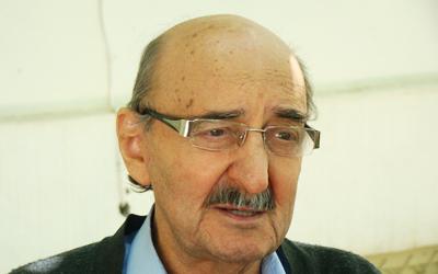 Tanınmış yazıçı İsa Hüseynov dünyasını dəyişib<b style="color:red"></b>